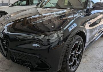 Alfa Romeo Stelvio 23.400 km 39.900 &euro; Mettingen 49497